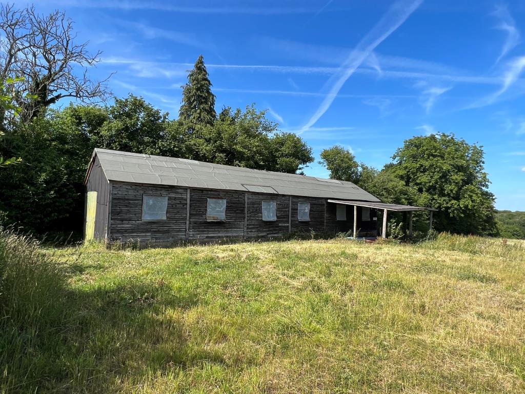 Lot: 26 - BARN FOR CONVERSION IN RURAL SETTING ON PLOT OF JUST OVER THREE-QUARTERS OF AN ACRE - View of barn with planning for conversion